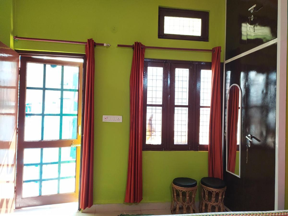 Anjali Home Stay Rishīkesh Esterno foto