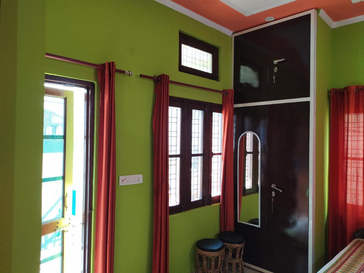 Anjali Home Stay Rishīkesh Esterno foto