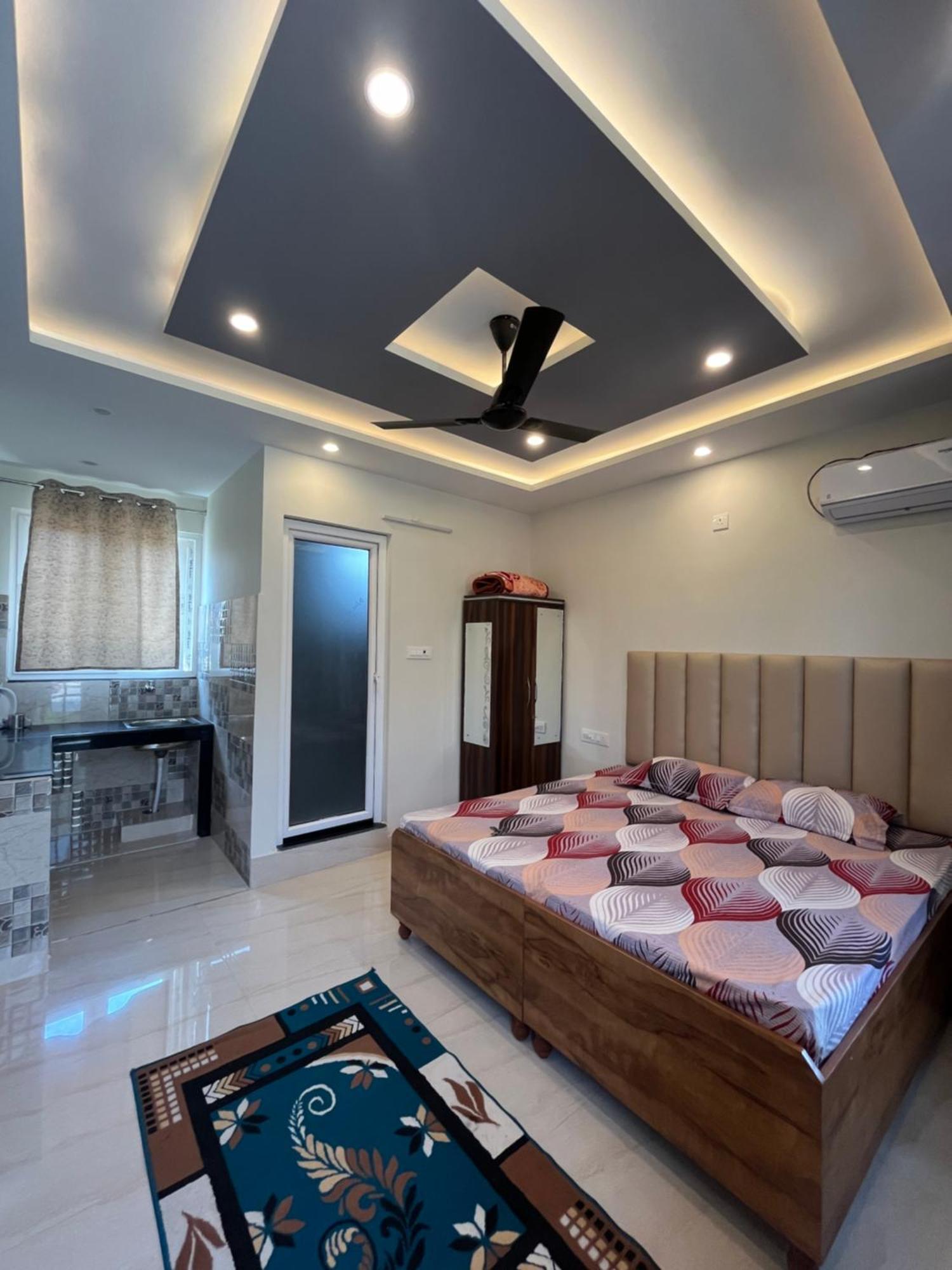 Anjali Home Stay Rishīkesh Esterno foto