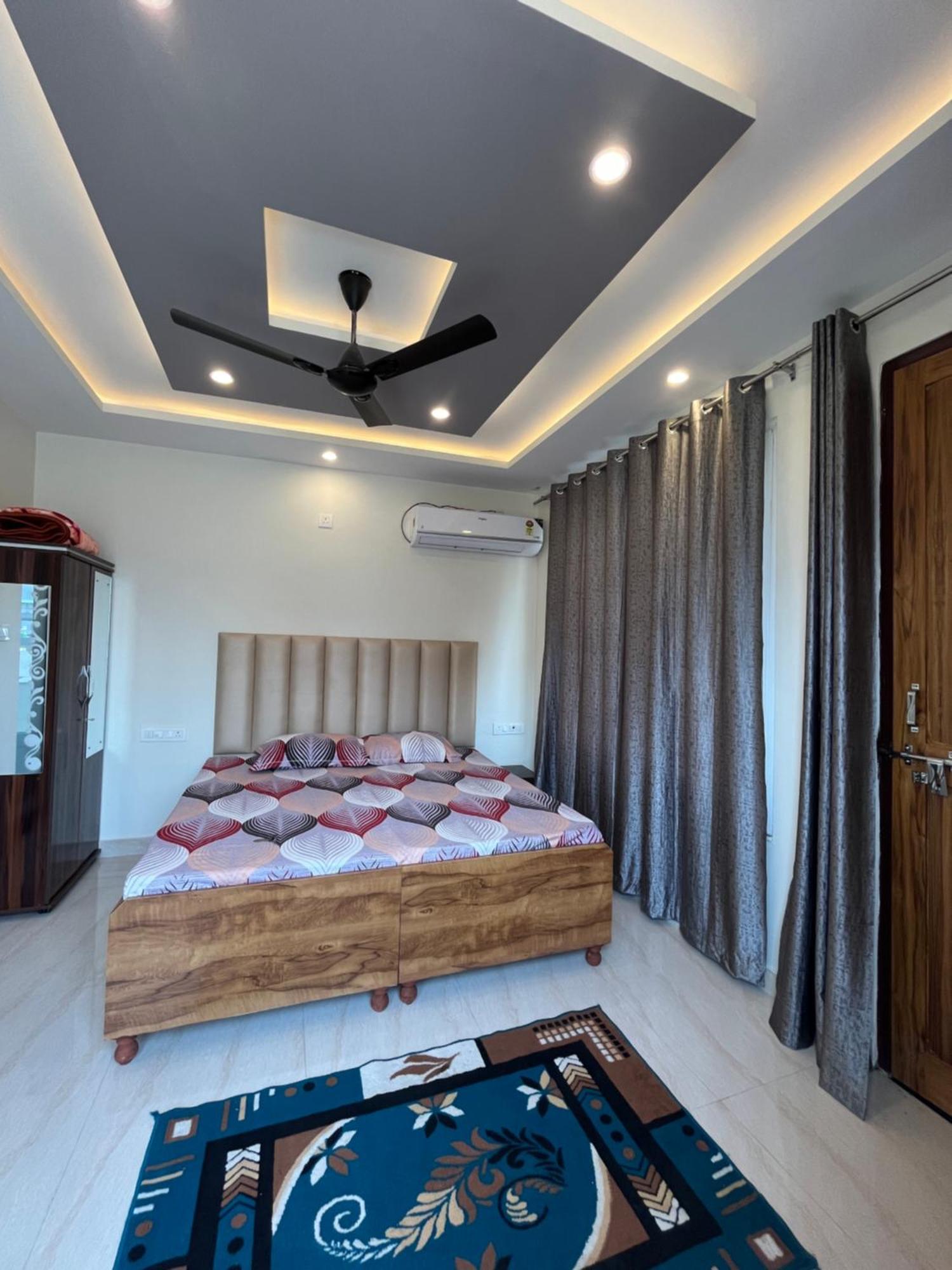 Anjali Home Stay Rishīkesh Esterno foto