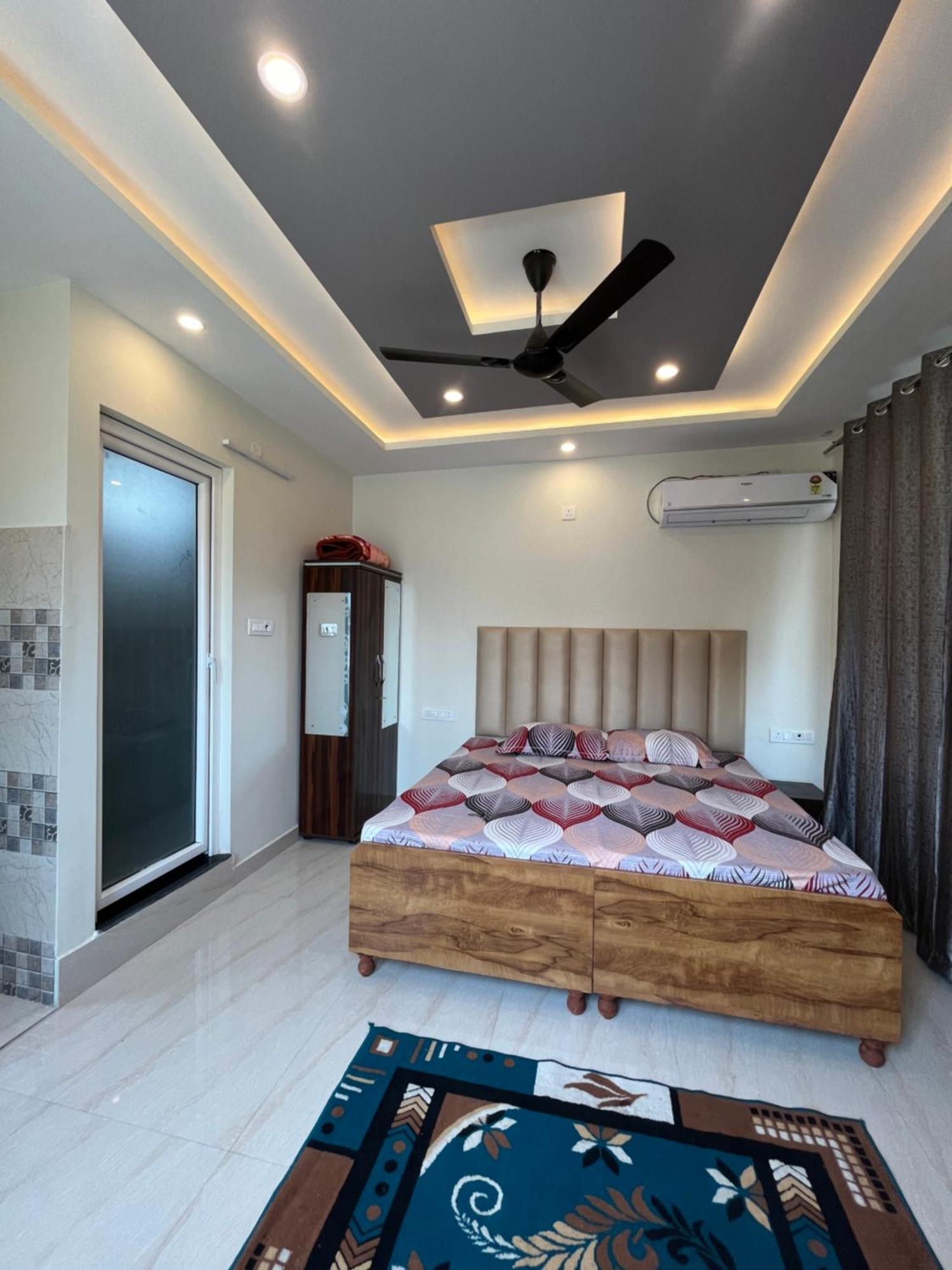 Anjali Home Stay Rishīkesh Esterno foto