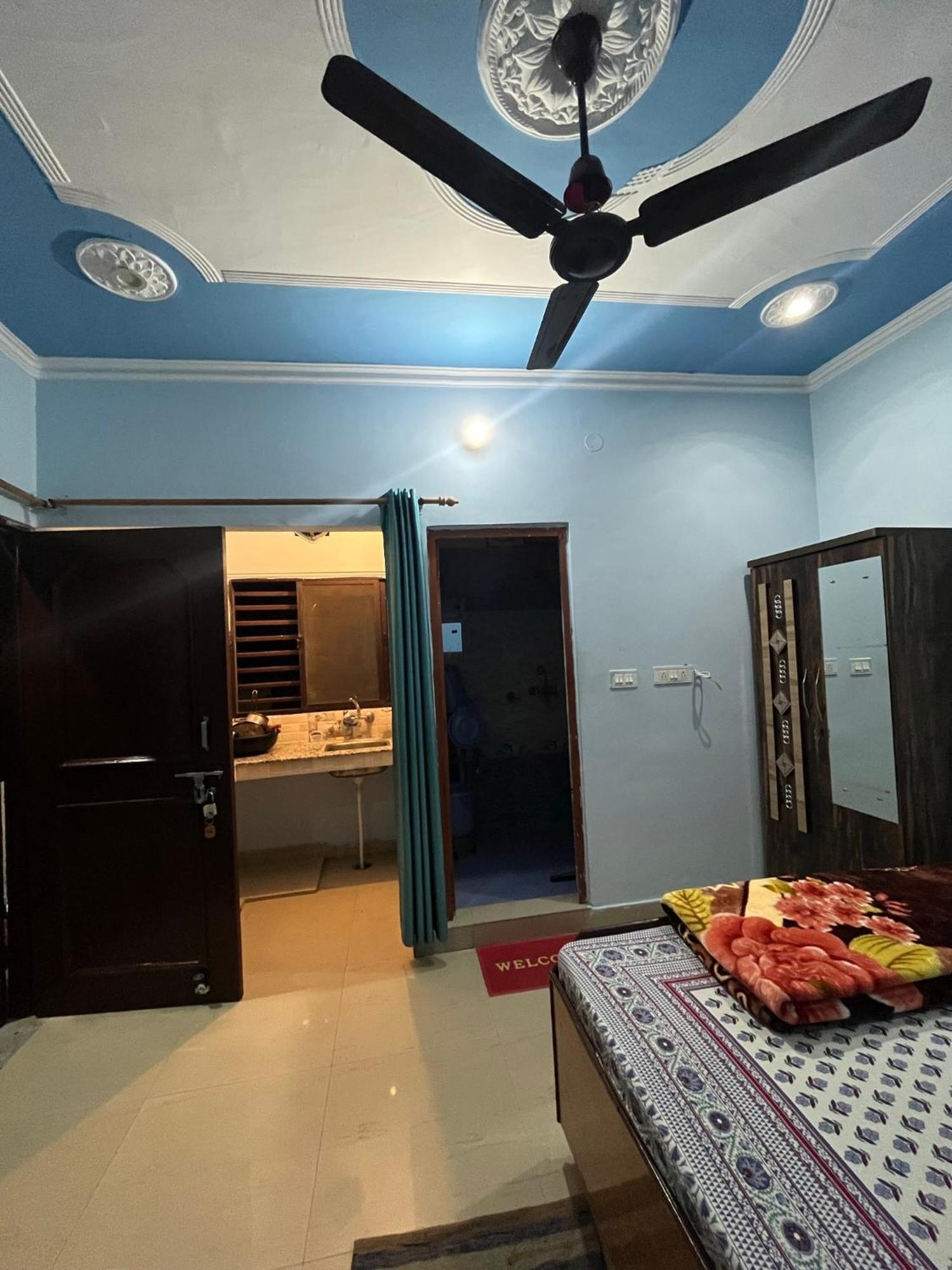 Anjali Home Stay Rishīkesh Esterno foto