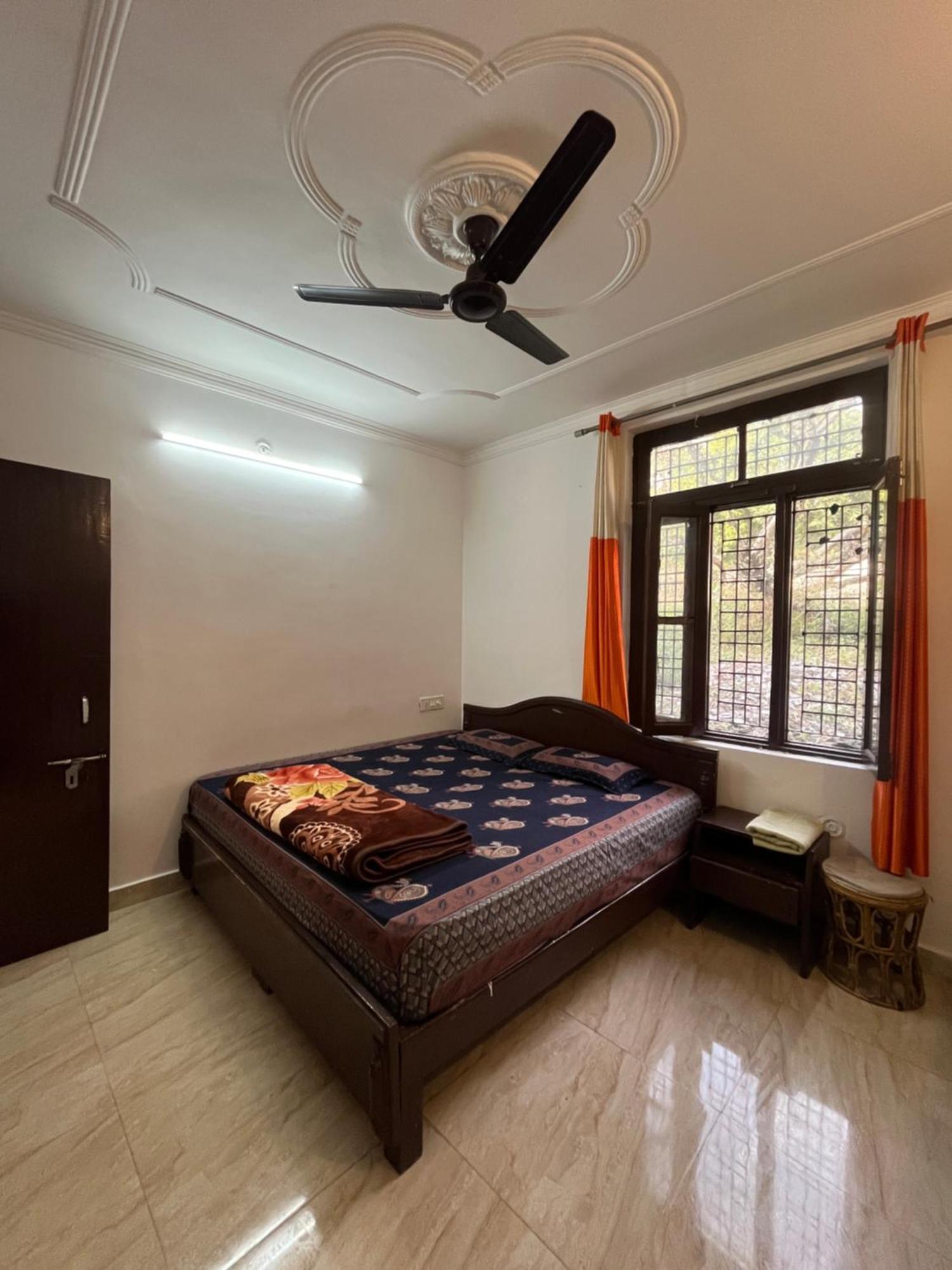 Anjali Home Stay Rishīkesh Esterno foto