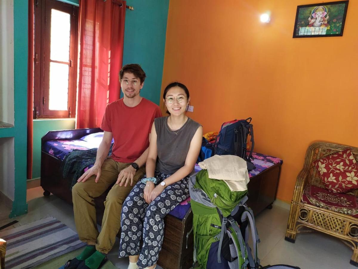 Anjali Home Stay Rishīkesh Esterno foto